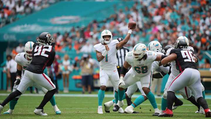 Dolphins Mailbag: Trade Talk, Offensive Line, Buffalo Game, Tua, More