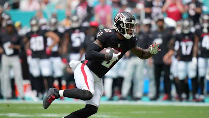 Falcons Rookie TE Kyle Pitts Justifies It All in Win Over Dolphins