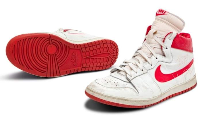 Pair of Michael Jordan Game-Worn Sneakers Sells for Record Price Pair of Michael Jordan Game-Worn Sneakers Sells for Record Price