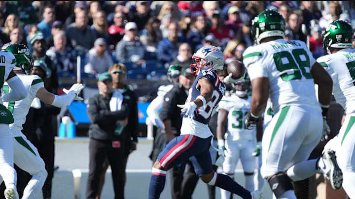Patriots' Play of the Week: Bourne's Touchdown Pass