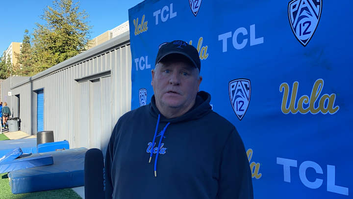 WATCH: Chip Kelly Details Dorian Thompson-Robinson's Availability, Ethan Garbers' Athleticism