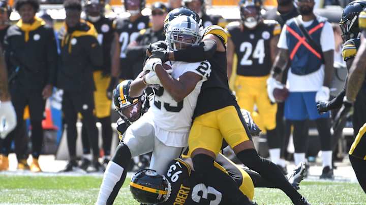 Kenyan Drake the Raiders Not-So-Secret Weapon Kenyan Drake the Raiders Not-So-Secret Weapon