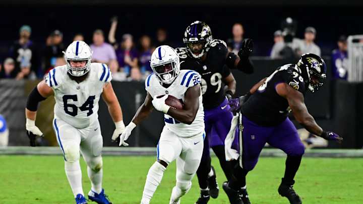 Should Ravens Trade for Running Back?