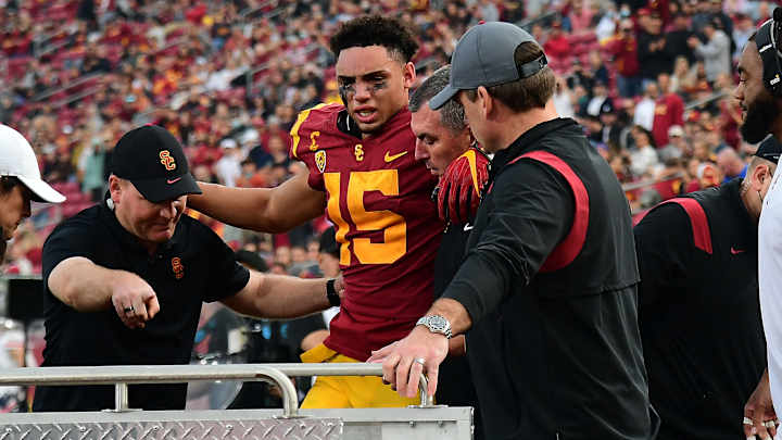 Twitter Reacts To USC WR Drake London's Heart-Wrenching Injury