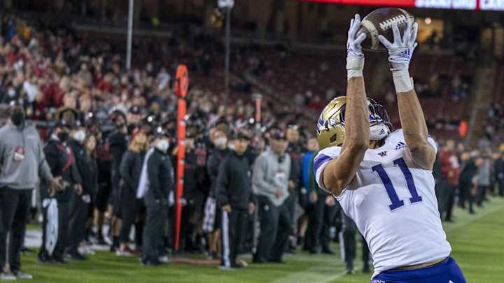 New-look Huskies Come Up with New Result in Last-minute Win at Stanford New-look Huskies Come Up with New Result in Last-minute Win at Stanford