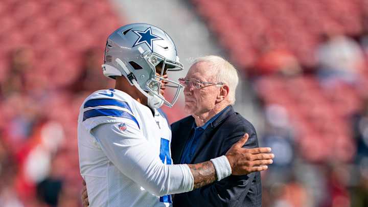 Jerry Jones Says Receivers, Not Dak Prescott, Responsible for 'Errant' Passes