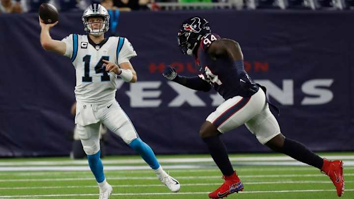 Texans Trade Ex-Longhorn Pass-Rusher Charles Omenihu To San Fransico 49ers Texans Trade Ex-Longhorn Pass-Rusher Charles Omenihu To San Fransico 49ers