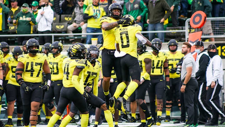 PODCAST: Breaking Down the Initial College Football Playoff Rankings