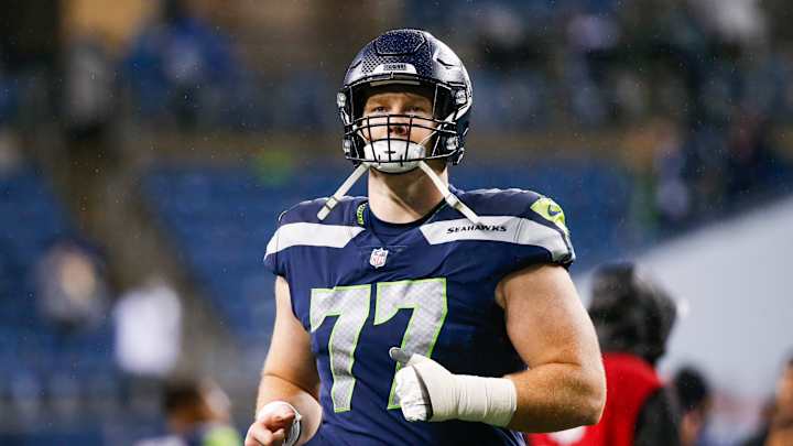 Analysis: How Did Seahawks Guards/Centers Perform in 2021?