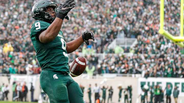 Big Ten Bowl Projections: Michigan State Smelling Roses, Knocking on the Door of the College Football Playoffs