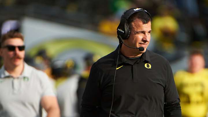 WATCH: Mario Cristobal Gives Final Updates and Team Notes Ahead of Matchup With Washington Huskies WATCH: Mario Cristobal Gives Final Updates and Team Notes Ahead of Matchup With Washington Huskies