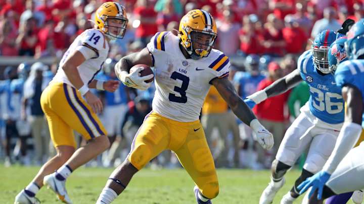 Running Backs Coach Kevin Faulk Not Retained on LSU's Staff