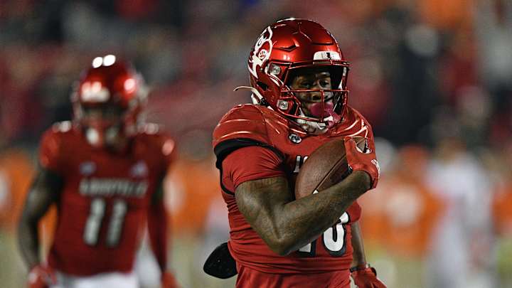 How to Watch Louisville Cardinals vs. Air Force Falcons: Live Stream, TV Channel, Start Time