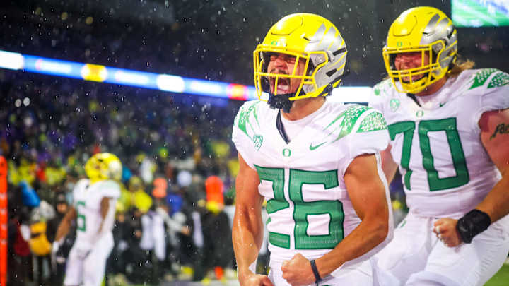 Oregon Ducks Offensive Players of the Game vs. Washington
