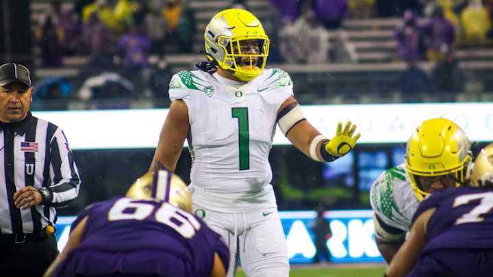 Three Oregon Ducks Named Preseason All-Americans by Athlon Sports Three Oregon Ducks Named Preseason All-Americans by Athlon Sports