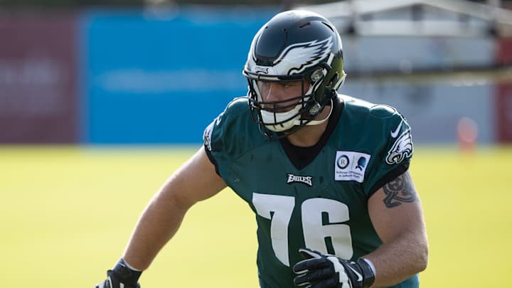 Broncos Sign OT Casey Tucker to Futures Deal