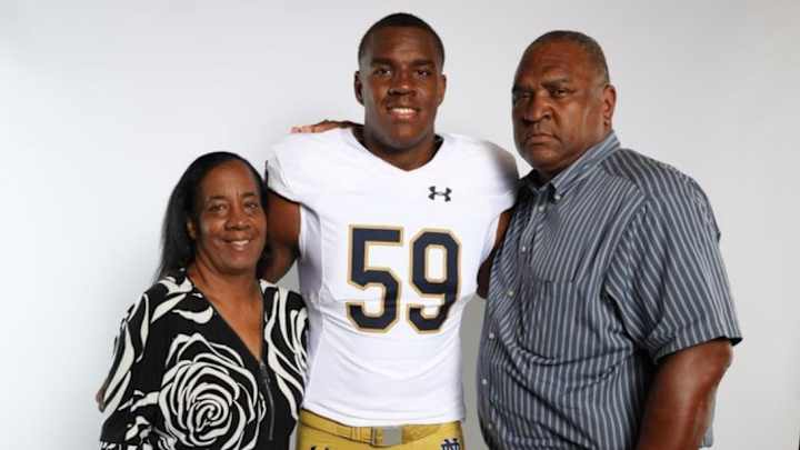 Notre Dame Signs Offensive Tackle Aamil Wagner
