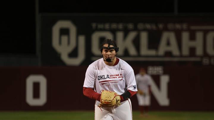 Oklahoma Softball: OU Looking to Rebound Against Hope Trautwein's Former Team
