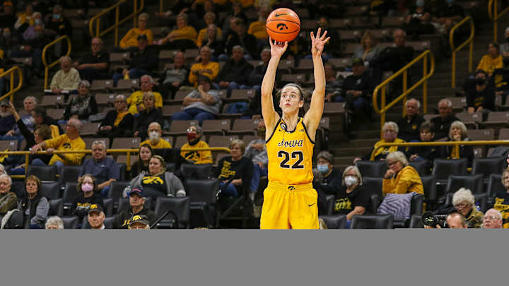 HN TV: Iowa Women's Basketball 12-1-21