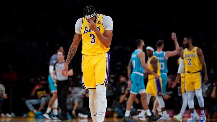 Lakers: ESPN Pulls Game Against the Clippers From the Primetime Spot Lakers: ESPN Pulls Game Against the Clippers From the Primetime Spot