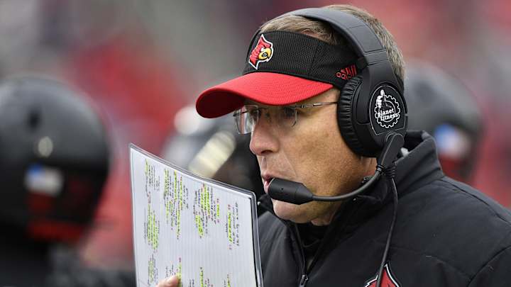 What Scott Satterfield, Louisville Players Said After 52-21 Loss vs. Kentucky