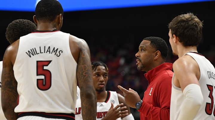 Louisville Trending Upwards as Chris Mack Returns