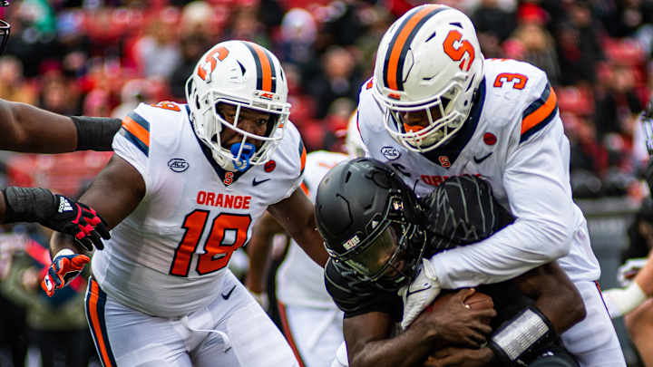 How to Watch: Syracuse vs Louisville How to Watch: Syracuse vs Louisville