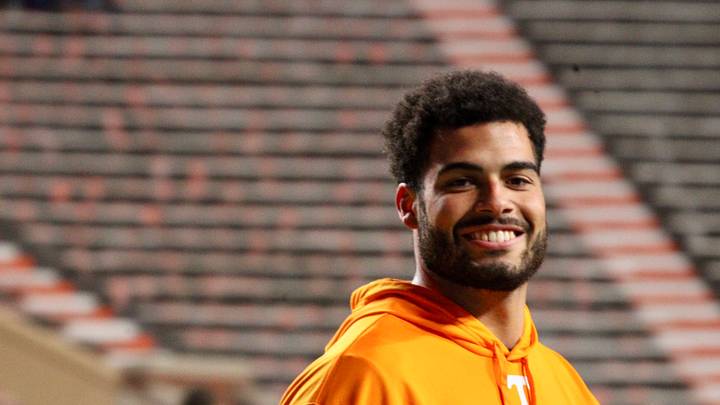Pair of Vols Tight Ends Announce Intentions to Return for 2022 Season