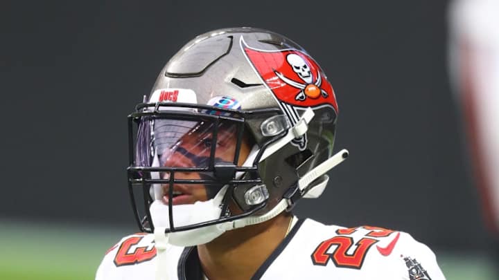 Buccaneers Activate CB Sean Murphy-Bunting, LS Zach Triner From IR