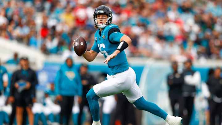 Lawrence's Performance vs. 49ers Provides Microcosm of Jaguars' Offensive Issues Lawrence's Performance vs. 49ers Provides Microcosm of Jaguars' Offensive Issues