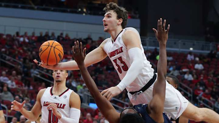 How to Watch Louisville Cardinals vs. Michigan State Spartans: Live Stream, TV Channel, Start Time