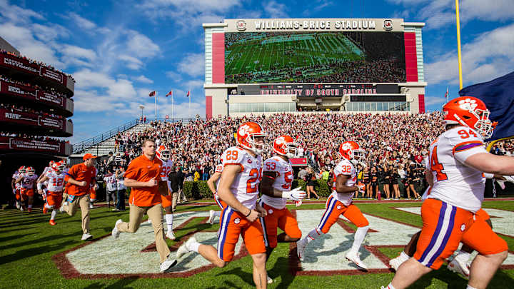 Preview and Prediction: Clemson vs. South Carolina