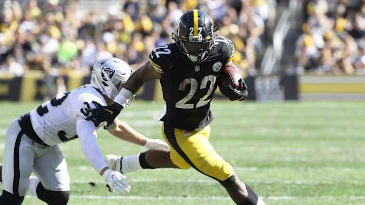 Evaluating Najee Harris' Rookie of the Year Competition Evaluating Najee Harris' Rookie of the Year Competition