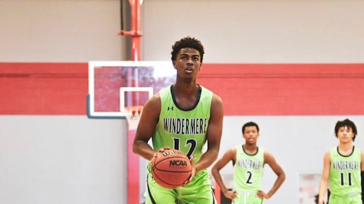Elite 2023 Forward Sean Stewart Remains a Hot Commodity for Top Colleges Elite 2023 Forward Sean Stewart Remains a Hot Commodity for Top Colleges