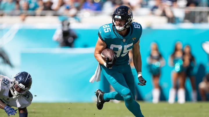 Why Dan Arnold Didn't Receive a Target in the Jaguars' Loss to 49ers