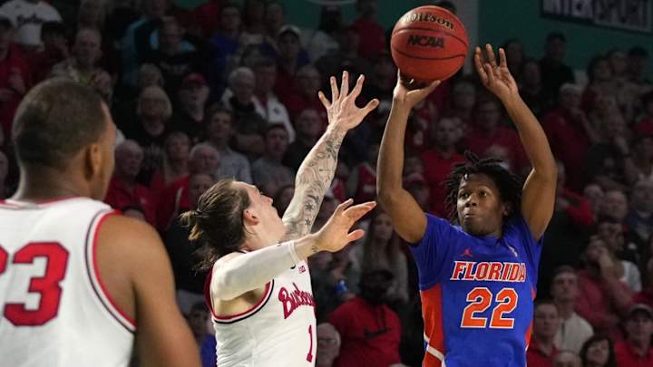 Watch: Tyree Appleby Hits Buzzer-Beater as Florida Gators Beat Ohio State