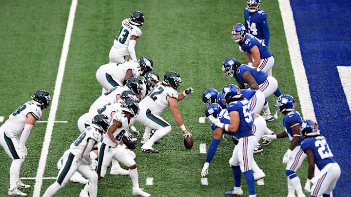 BEHIND ENEMY LINES: Thanksgiving Help Before Game Against Giants BEHIND ENEMY LINES: Thanksgiving Help Before Game Against Giants