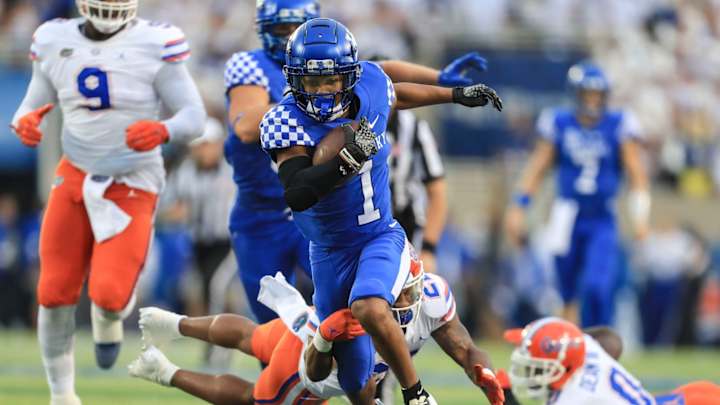 Playmaker-Heavy Kentucky Offense Awaiting Louisville Defense