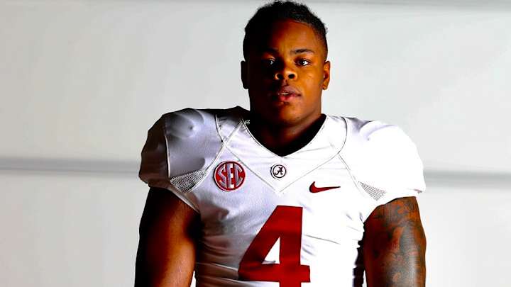 Recruiting Corner: Alabama, Auburn Battling Over Elite 2022 Prospects