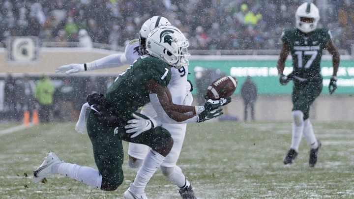 Spartans sit just outside Top 10 in updated Associated Press Poll