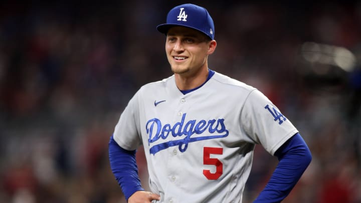 Report: Rangers Agree to 10-Year, $325 Million Deal With SS Corey Seager