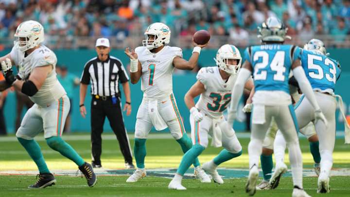 Dolphins 2022 Schedule Breakdown: Stage Set for Another Good Run? Dolphins 2022 Schedule Breakdown: Stage Set for Another Good Run?