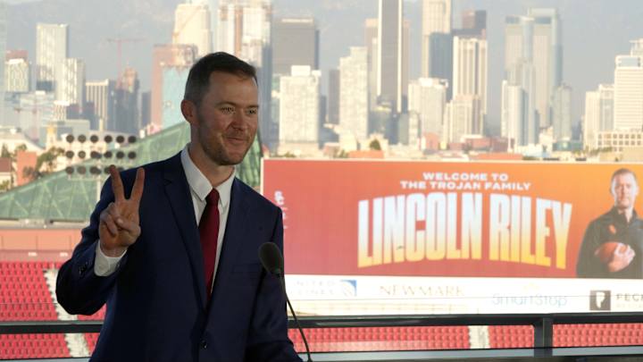 USC Football Early Signing Day LIVE Updates