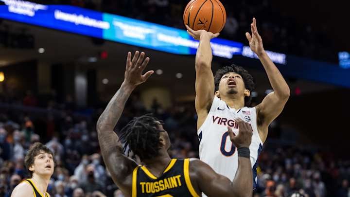 Toussaint’s Late Jumper Foils Virginia’s Furious Comeback, UVA Falls to Iowa 75-74
