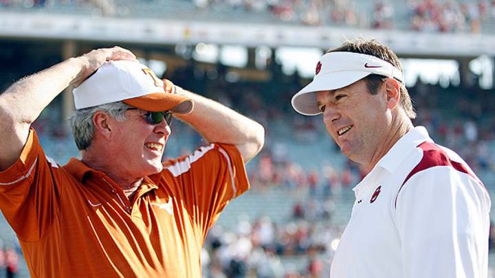 Sign of the Times: Former OU Head Coach Bob Stoops 'Glad' to See Longhorns End Losing Streak