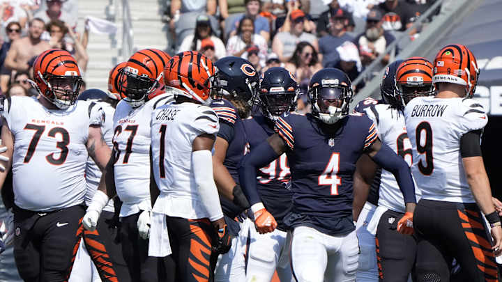 Eddie Jackson Boos the Boo Birds