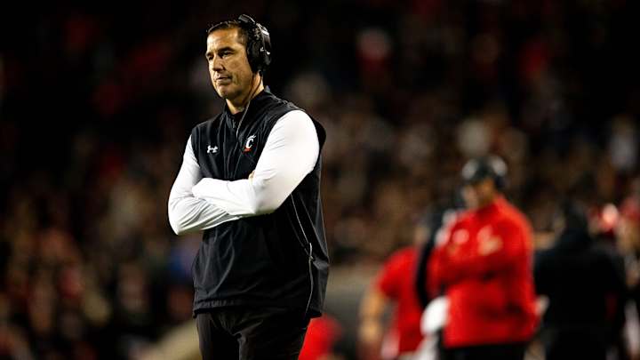 Cincinnati's Luke Fickell Asked to Address Notre Dame Opening Cincinnati's Luke Fickell Asked to Address Notre Dame Opening