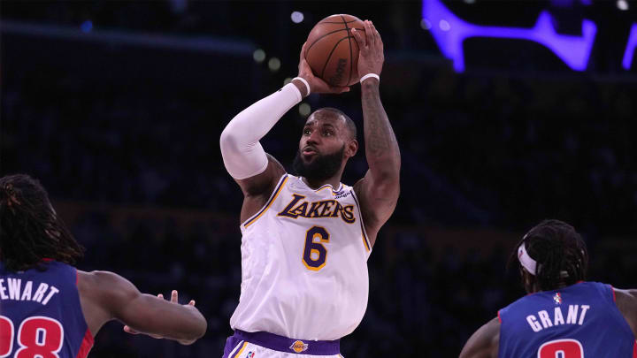 LeBron James Out Against Sacramento, Enters NBA's Health & Safety Protocols