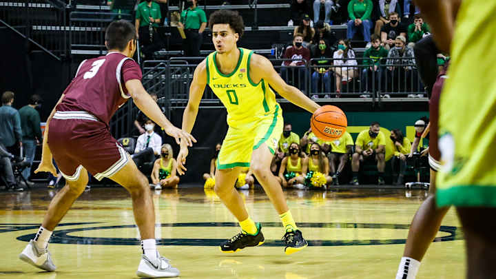 Oregon Routs Montana 87-47 to Snap Skid Oregon Routs Montana 87-47 to Snap Skid