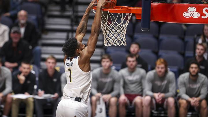 WVU Coasts to Victory Over Bellarmine